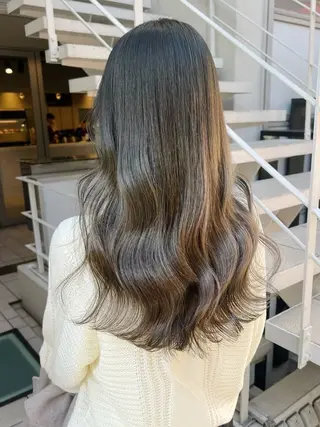 ロング カラー 透明感カラー🎀 みゆうのヘアスタイル