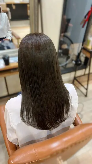 セミロング みゆ/ カラーリスト🎀のヘアスタイル