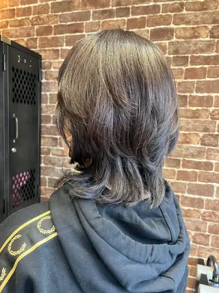 ミディアム カラー パーマ ヘアアレンジ メンズ キッズ ネイル マツエク・マツパ アイブロウ 久木原 ゆりのヘアスタイル