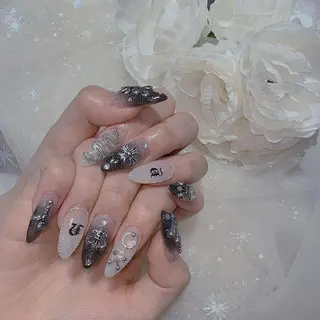 ネイル Queen‘s なんのネイルデザイン
