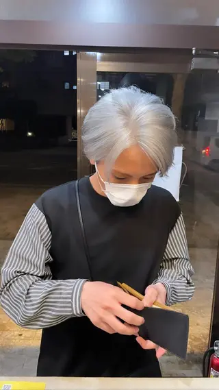 ショート andKおもろまち店 艶ダブルカラー✨のヘアスタイル
