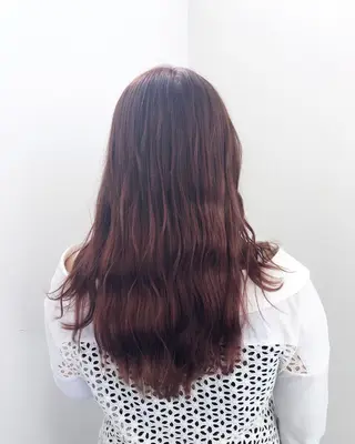 ロング カラー 白井 つづりのヘアスタイル