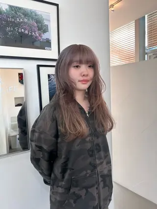 カラー かがやしづ ⭐️ベージュのヘアスタイル