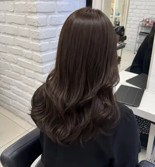 ロング 【レイヤー/透明感 カラー】🖤ゆまののヘアスタイル