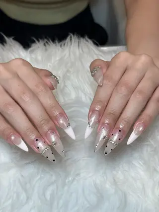 ネイル Julli NailStudioのネイルデザイン