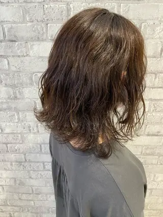 ミディアム カラー Oopsレイヤー 加藤澄都のヘアスタイル
