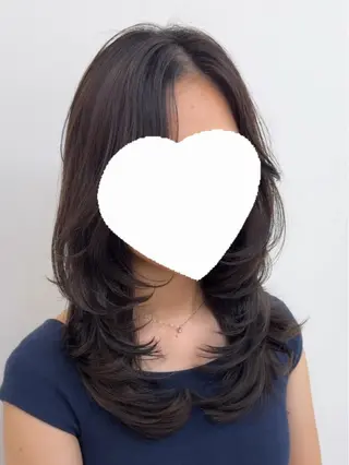ロング レイヤー透明感カラー ブリーチ🎀オトハのヘアスタイル