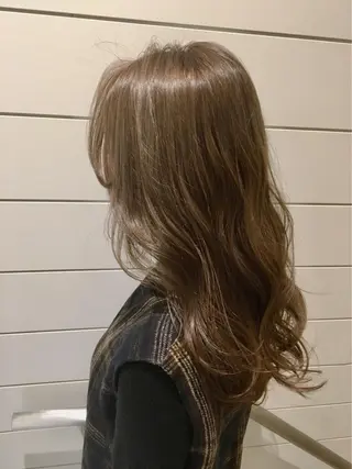 ロング カラー 🍊新宿南口🍊 ERINAのヘアスタイル
