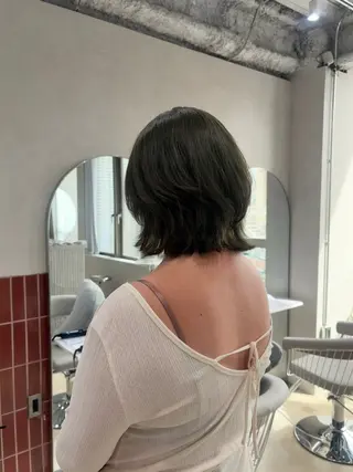 ミディアム Uni. wakabaのヘアスタイル