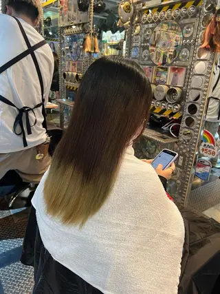ロング カラー KOYA ｺﾔのヘアスタイル