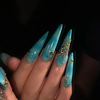 ネイル lillion🌙 anのネイルデザイン