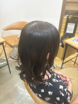 カラー CINQ ゆりんのヘアスタイル