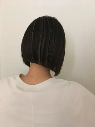 ショート カラー 坂上 岳のヘアスタイル