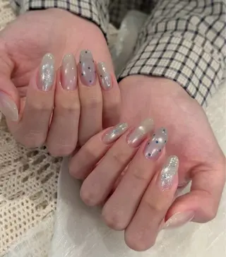 ネイル コウ ヨウのネイルデザイン