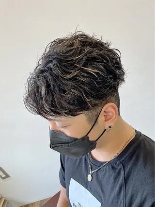 ショート パーマ メンズ 原田 涼矢のヘアスタイル