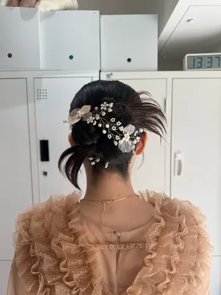 ヘアアレンジ 髙橋奈緒子 ⭐︎newi京橋のヘアスタイル
