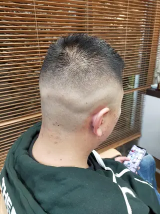 ショート メンズ 男を磨く Barber オオキのヘアスタイル
