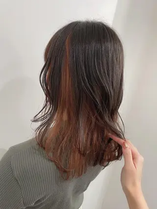 セミロング カラー 松田 みのりのヘアスタイル