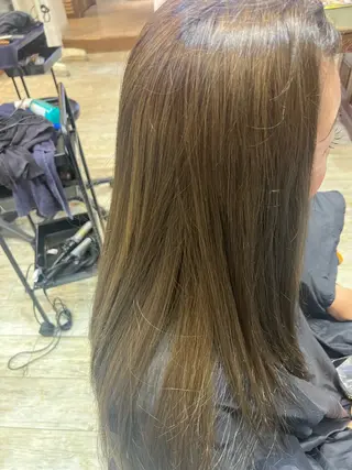 カラー アヴァンセ HAIRのヘアスタイル