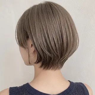 ショート 庭木華瑠🐾ボブ🧡 透明感カラー✨のヘアスタイル