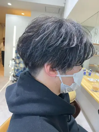 ミディアム カラー メンズ 似合う髪型見つけます AYAKAのヘアスタイル