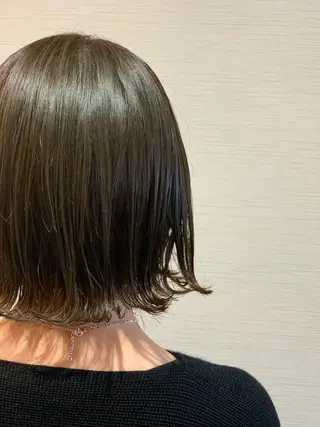 ショート カラー 蓮見友里 PiSTA／portのヘアスタイル
