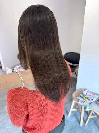 セミロング カラー ツチイ リョウタのヘアスタイル