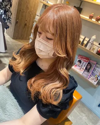 ロング 🩵盛れる顔周り/ 艶カラーemi🩵のヘアスタイル