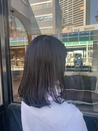 セミロング Takahashi Yuriのヘアスタイル