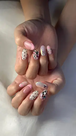 ネイル うにゃねいる🌷 Mayaのネイルデザイン