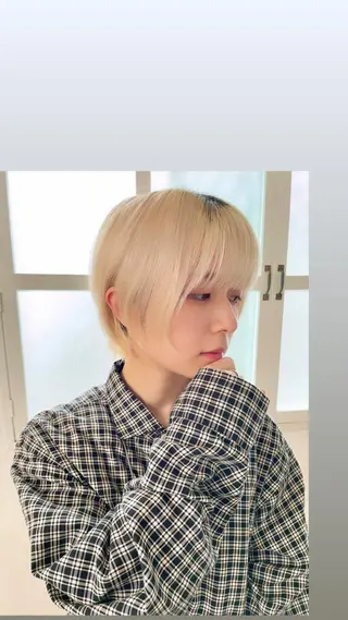 ショート カラー 🔷ダブルカラーハイ トーン🔷櫻井走のヘアスタイル