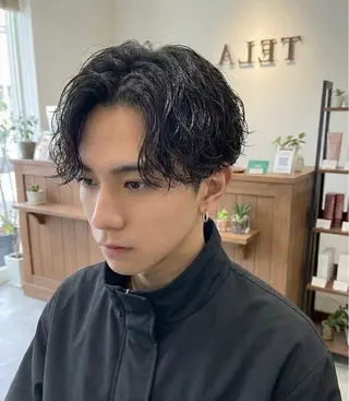 パーマ メンズ 戸澤 彪我のヘアスタイル