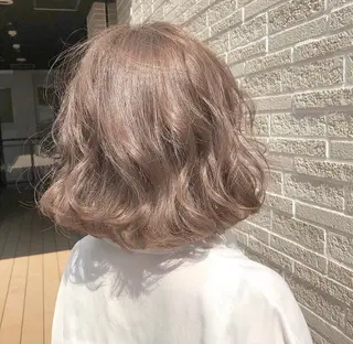 ミディアム Amelie yunのヘアスタイル