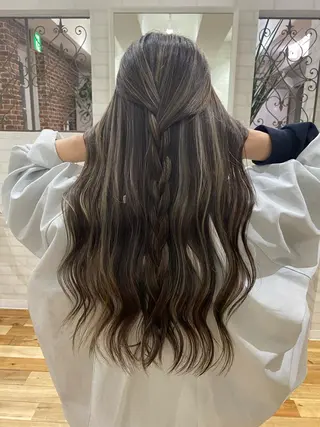 ロング カラー ヘアアレンジ 久米 治仁のヘアスタイル