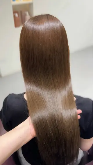 ロング ️🫧透明感カラー& 髪質改善🎀いさきのヘアスタイル