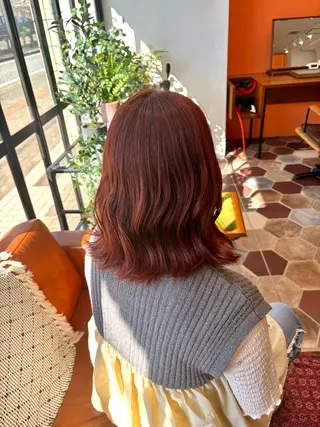 ミディアム 上島 未緒のヘアスタイル
