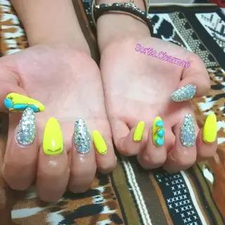 ネイル . MARINAのネイルデザイン