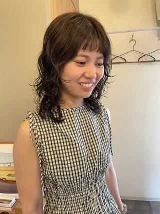 ミディアム カラー パーマ 土川 陽菜のヘアスタイル