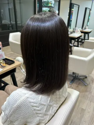 ミディアム 梅沢 優羽のヘアスタイル