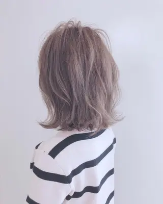 ミディアム カラー ANAZAhair アナザ　ヘアーのヘアスタイル