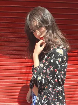 セミロング カラー ヘアアレンジ 柔らか垢抜けｶﾗｰと ｶｯﾄ🫧ASUKAのヘアスタイル