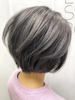 ショート カラー OAK溝の口 𖠋SHINYAのヘアスタイル
