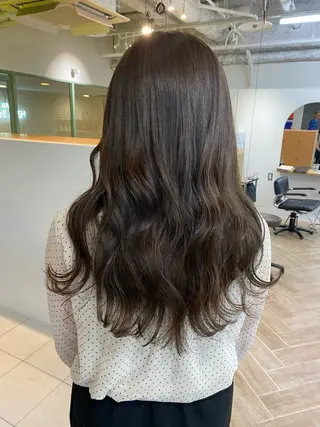 ロング カラー LUVISM新潟🎀 透明感カラー/ミユのヘアスタイル