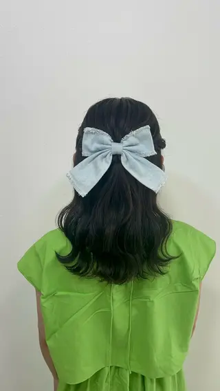 ミディアム ヘアアレンジ 大羅 海比のヘアスタイル