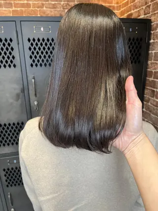 ロング カラー パーマ ヘアアレンジ メンズ キッズ ネイル マツエク・マツパ アイブロウ 久木原 ゆりのヘアスタイル