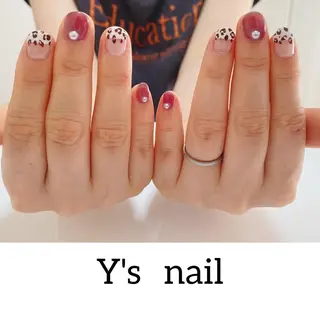 ネイル 手書きが得意🖌️ Y’s  nailのネイルデザイン