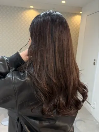 ロング パーマ 中村 日南のヘアスタイル
