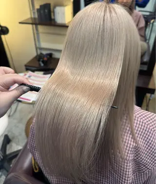 セミロング 髪質改善✨️柴田 妃菜🧸のヘアスタイル