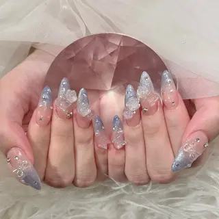 ネイル 🌈 Laule'aのネイルデザイン
