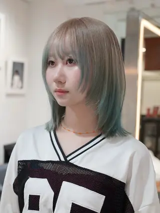 ミディアム カラー レイヤー/ブリーチ ♥️【木坂 桃歌】のヘアスタイル